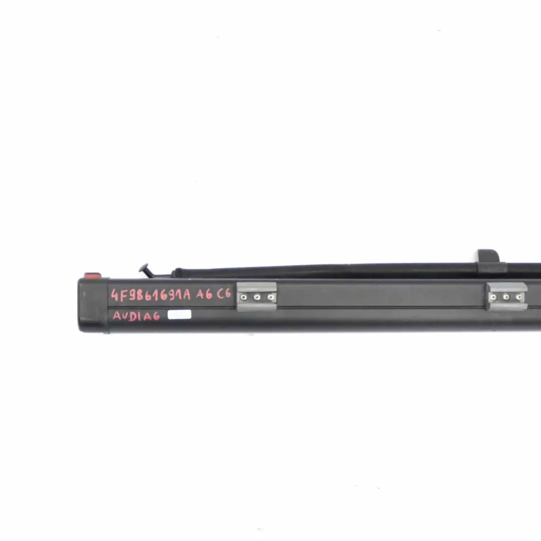  Store à enroulement Audi A6 C6 Estate Séparateur d'étagère Filet protection - SKU 4F9861691A - Numéro de pièce 4F9861691A