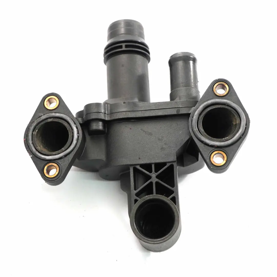 Water Hose Coolant Pipe Line to Land Rover Range Sport L320 3.0 D with Part number 4H2Q8592BE Land Rover Range Sport L320 3.0 D Water Hose Coolant Pipe Line - SKU 4H2Q8592BE - Part number 4H2Q8592BE