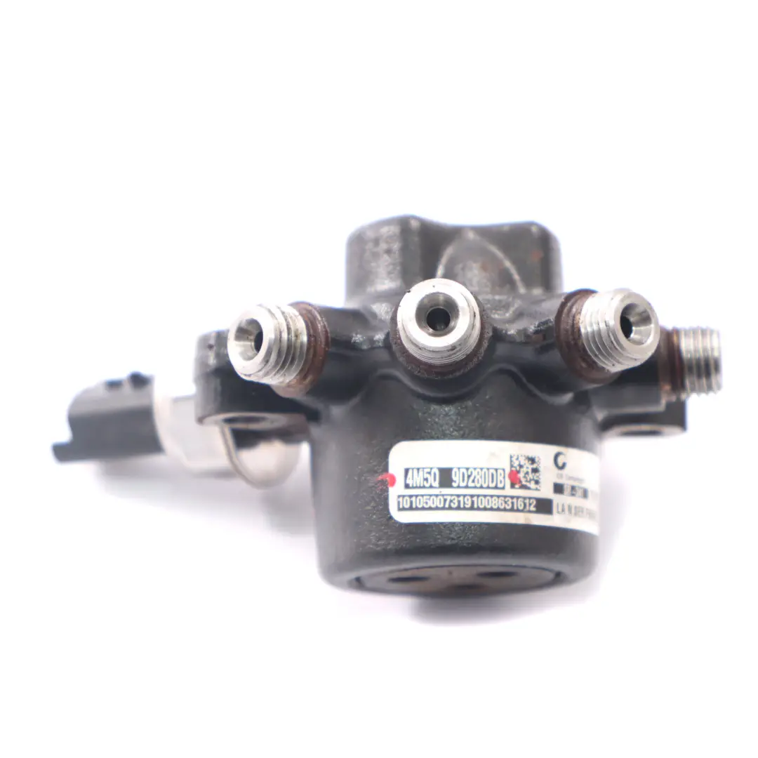 Listwa Wtryskowa Rozdzielacz do Ford Mondeo Connect 1.8 TDCi o numerze 4M5Q-9D280-DB Ford Mondeo Connect 1.8 TDCi Listwa Wtryskowa Rozdzielacz - SKU 4M5Q-9D280-DB - Numer Części 4M5Q-9D280-DB