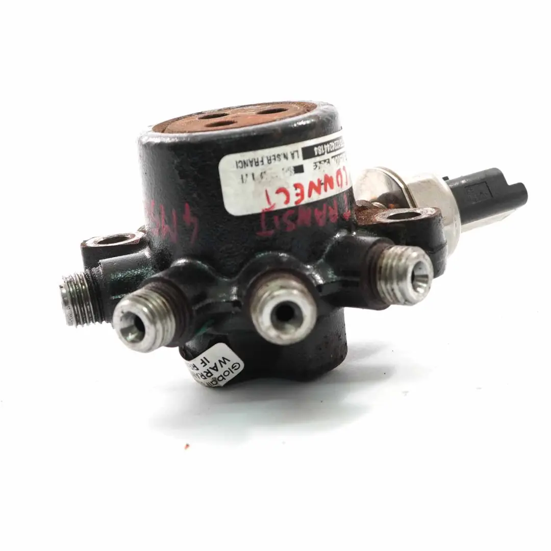 Inyector combustible Rail 4M5Q-90280-DB para Ford Mondeo Connect 1.8 TDCi Diesel con número de pieza 4M5Q90280DB Ford Mondeo Connect 1.8 TDCi Diesel Inyector combustible Rail 4M5Q-90280-DB - SKU 4M5Q90280DB - Número de pieza 4M5Q90280DB