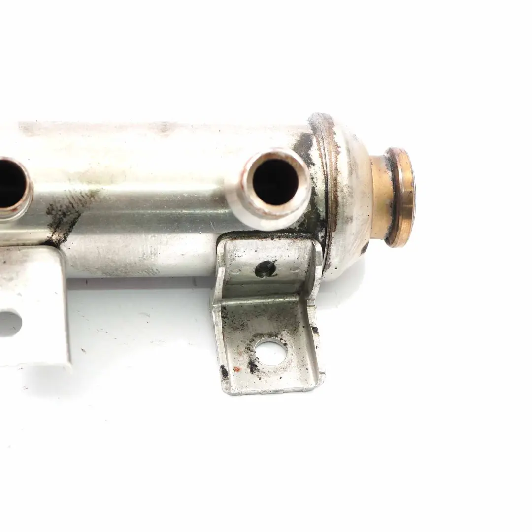 Valve EGR Refroidisseur d'échappement pour Ford Transit Connect 1.8 TDCi à propos du numéro de pièce 4M5Q9F464BD Ford Transit Connect 1.8 TDCi Valve EGR Refroidisseur d'échappement - SKU 4M5Q9F464BD - Numéro de pièce 4M5Q9F464BD