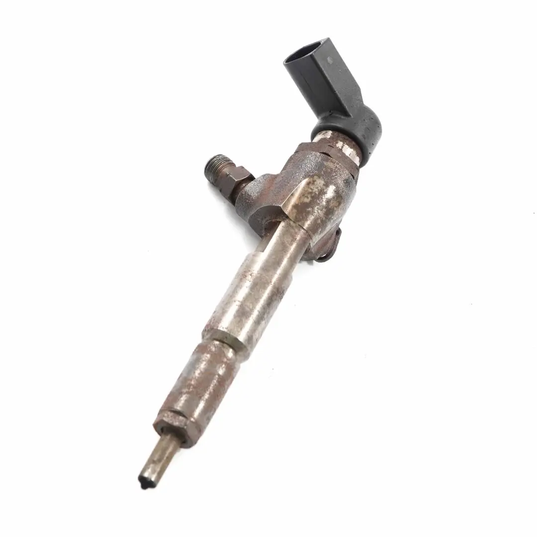 Iniettore carburante Ugello iniezione 4M5Q-9F593-AD per Ford Mondeo Connect 1.8 TDCi con numero di parte 4M5Q9F593AD Ford Mondeo Connect 1.8 TDCi Iniettore carburante Ugello iniezione 4M5Q-9F593-AD - SKU 4M5Q9F593AD - Numero di parte 4M5Q9F593AD