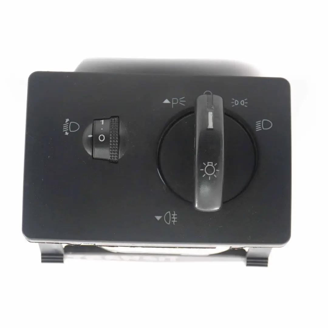 Interrupteur d'éclairage l'unité contrôle phares pour Ford Transit à propos du numéro de pièce 4M5T13A024FA Ford Transit Interrupteur d'éclairage l'unité contrôle phares - SKU 4M5T13A024FA - Numéro de pièce 4M5T13A024FA