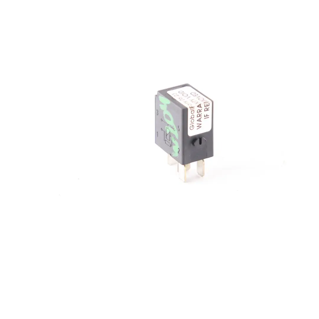  Relé Mercedes W176 W246 4 polos Negro Hella 12V A0025428419 - SKU 4RA007813 - Número de pieza 4RA007813