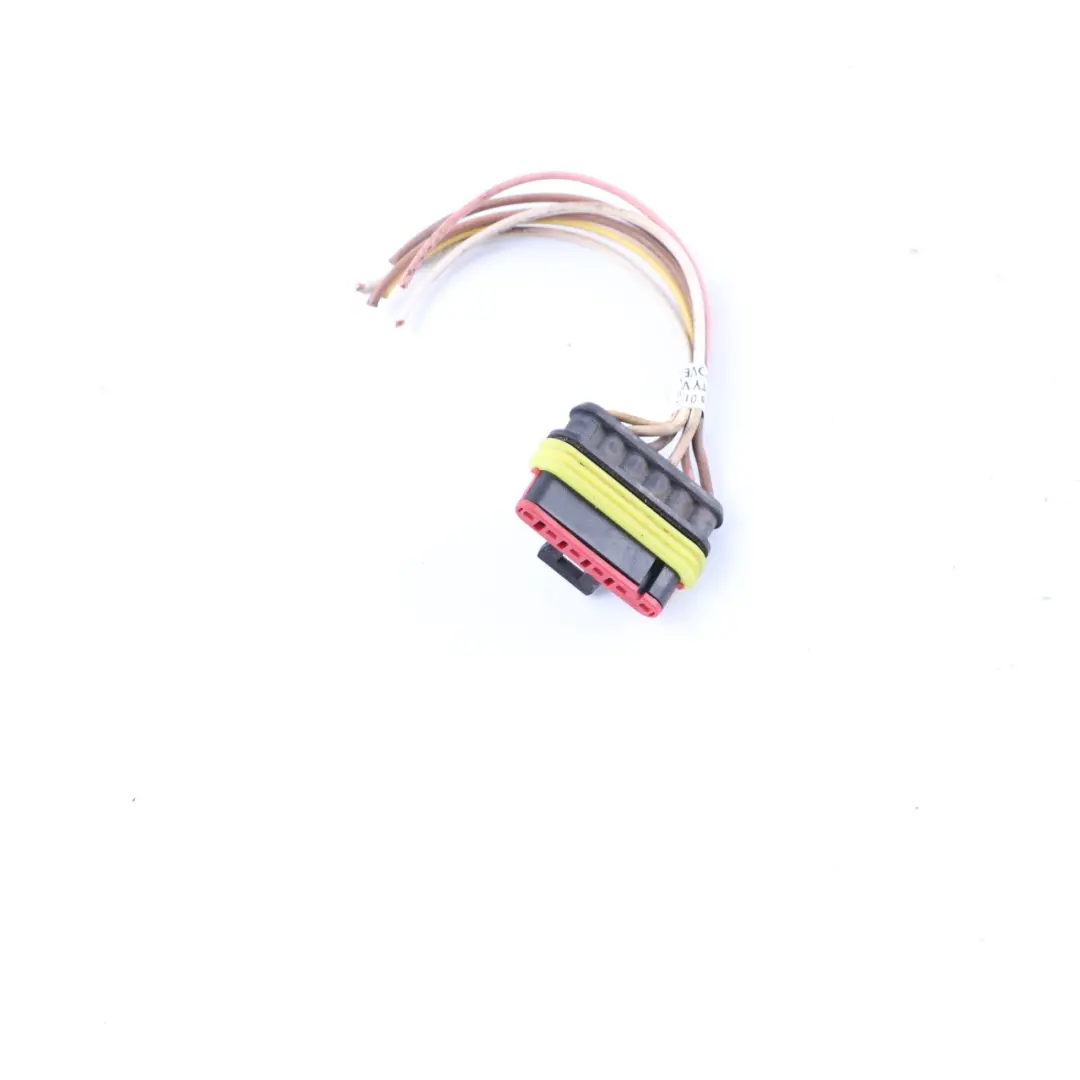Headlight Lamp Light Front Left N/S Plug Socket Wiring to Iveco Daily 3 with Part number 500307757 Iveco Daily 3 Headlight Lamp Light Front Left N/S Plug Socket Wiring - SKU 500307757-2 - Part number 500307757