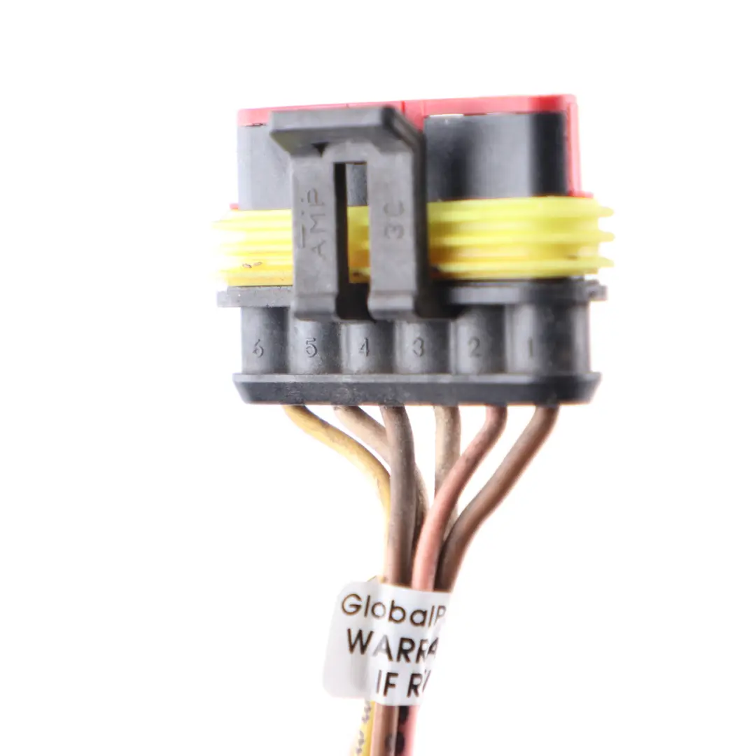 Headlight Lamp Light Front Left N/S Plug Socket Wiring to Iveco Daily 3 with Part number 500307757 Iveco Daily 3 Headlight Lamp Light Front Left N/S Plug Socket Wiring - SKU 500307757-2 - Part number 500307757