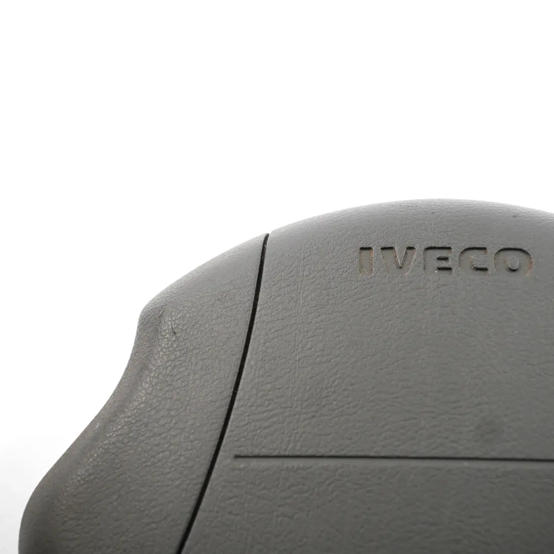 Iveco Daily 3 Module d'air au volant côté conducteur Noir - SKU 504072860 - Numéro de pièce 504072860