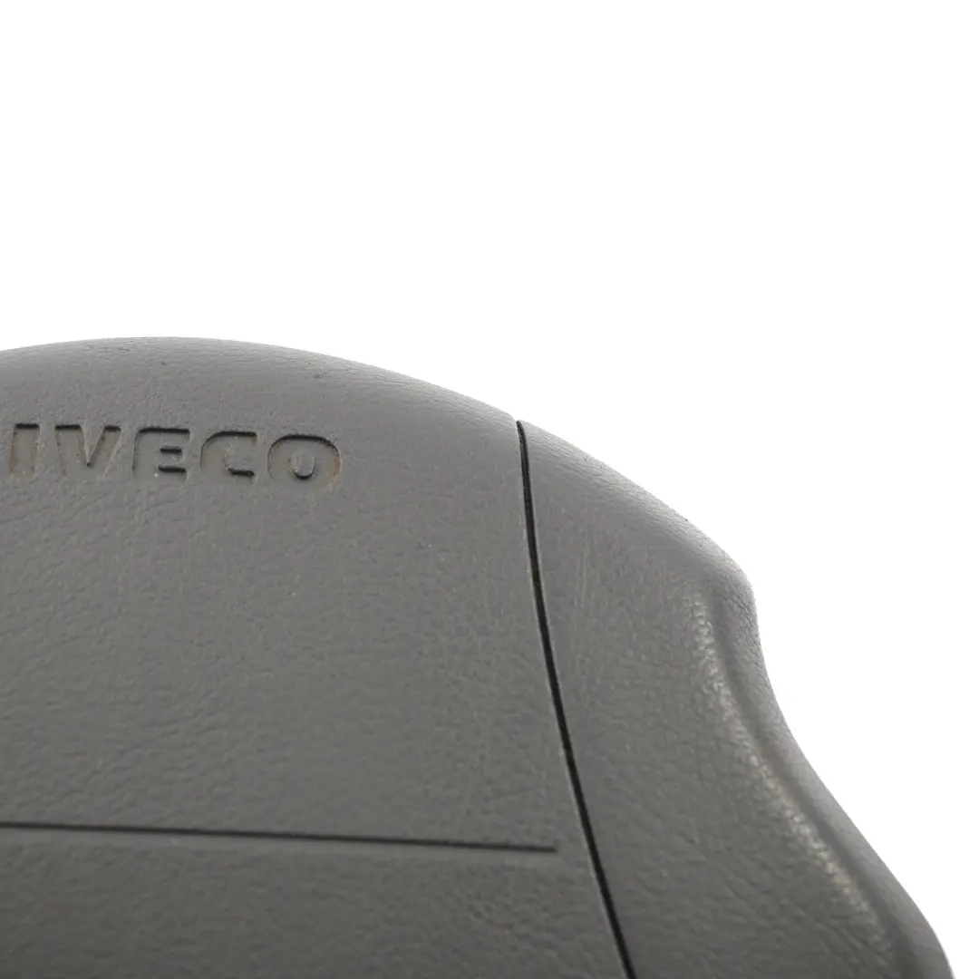 Iveco Daily 3 Module d'air au volant côté conducteur Noir - SKU 504072860 - Numéro de pièce 504072860