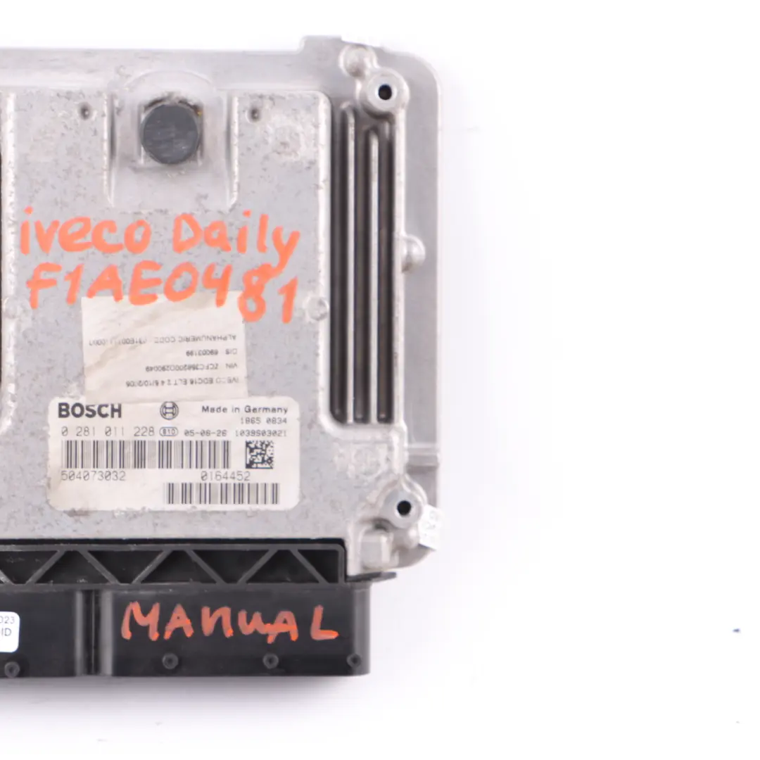 F1AE0481 Engine Unit Module ECU Manual to Iveco Daily 2.3 Diesel with Part number 504073032 Iveco Daily 2.3 Diesel F1AE0481 Engine Unit Module ECU Manual - SKU 504073032 - Part number 504073032
