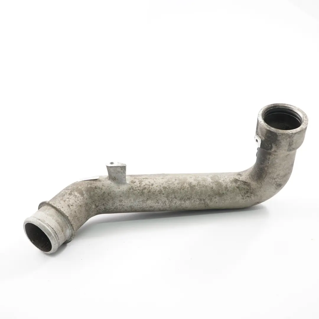 MK3 Tubo de Carga Turbocompresor Tubo de Aire para Iveco Daily con número de pieza 504091121 Iveco Daily MK3 Tubo de Carga Turbocompresor Tubo de Aire - SKU 504091121 - Número de pieza 504091121