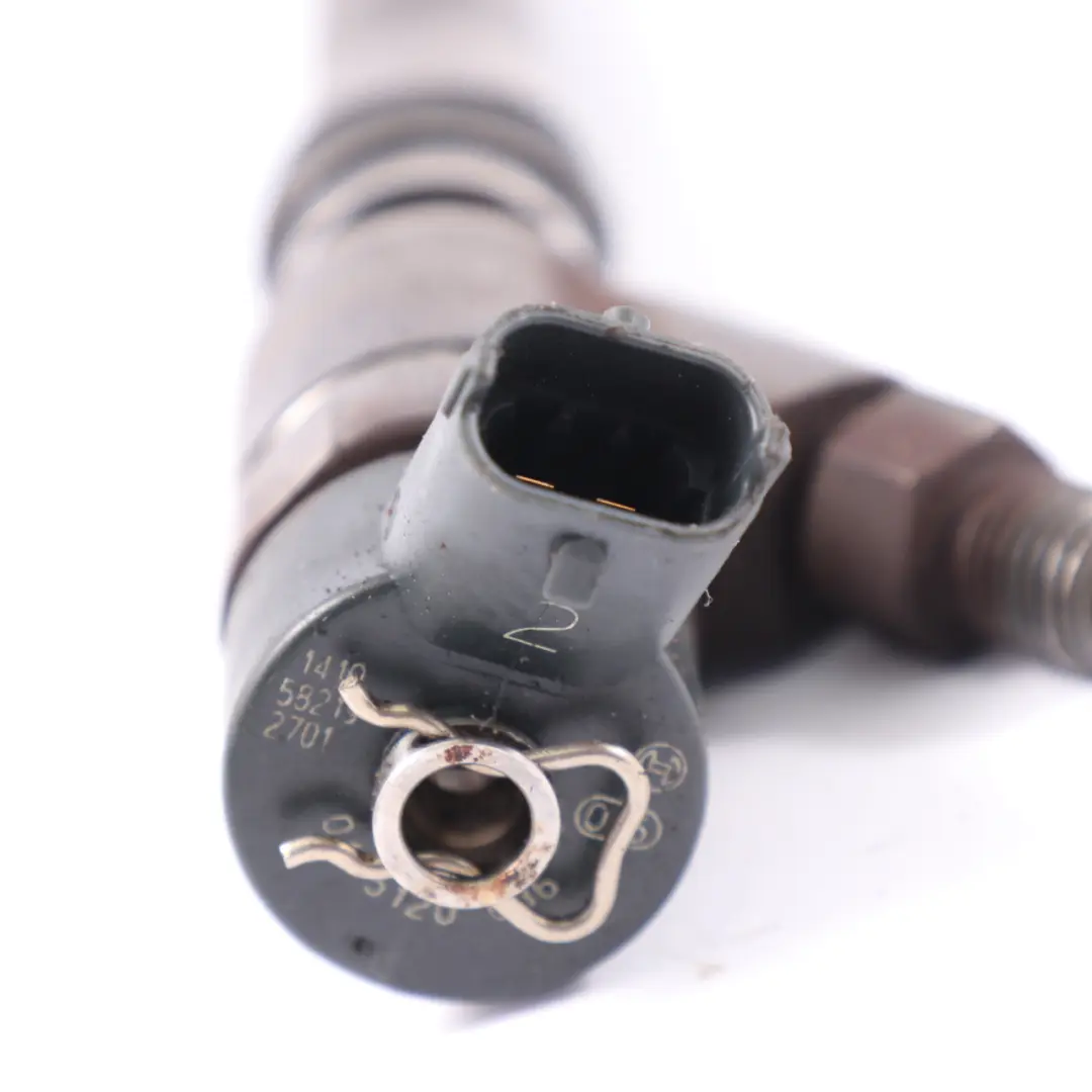 Inyector De Combustible Boquilla De Inyección para Iveco Daily III 35 3.0 D con número de pieza 504113253 Iveco Daily III 35 3.0 D Inyector De Combustible Boquilla De Inyección - SKU 504113253 - Número de pieza 504113253