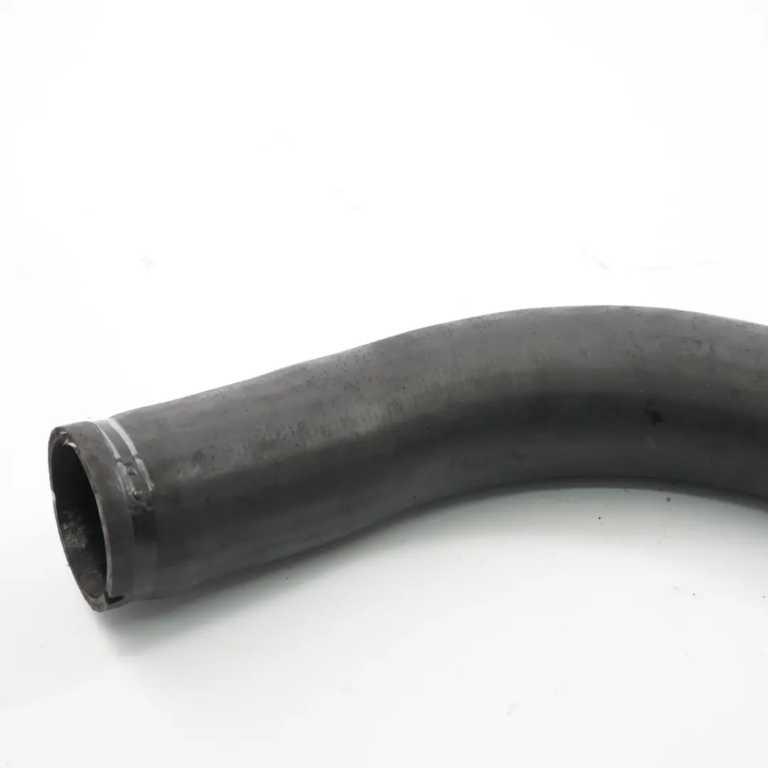 Intake Charge Pipe Throttle Intercooler Tube to Iveco Daily Air with Part number 504300627 Iveco Daily Air Intake Charge Pipe Throttle Intercooler Tube - SKU 504300627 - Part number 504300627