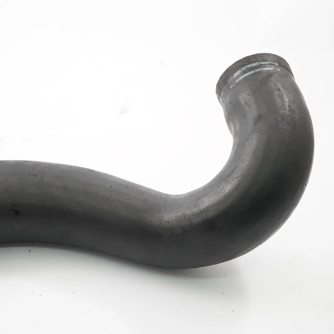 Intake Charge Pipe Throttle Intercooler Tube to Iveco Daily Air with Part number 504300627 Iveco Daily Air Intake Charge Pipe Throttle Intercooler Tube - SKU 504300627 - Part number 504300627