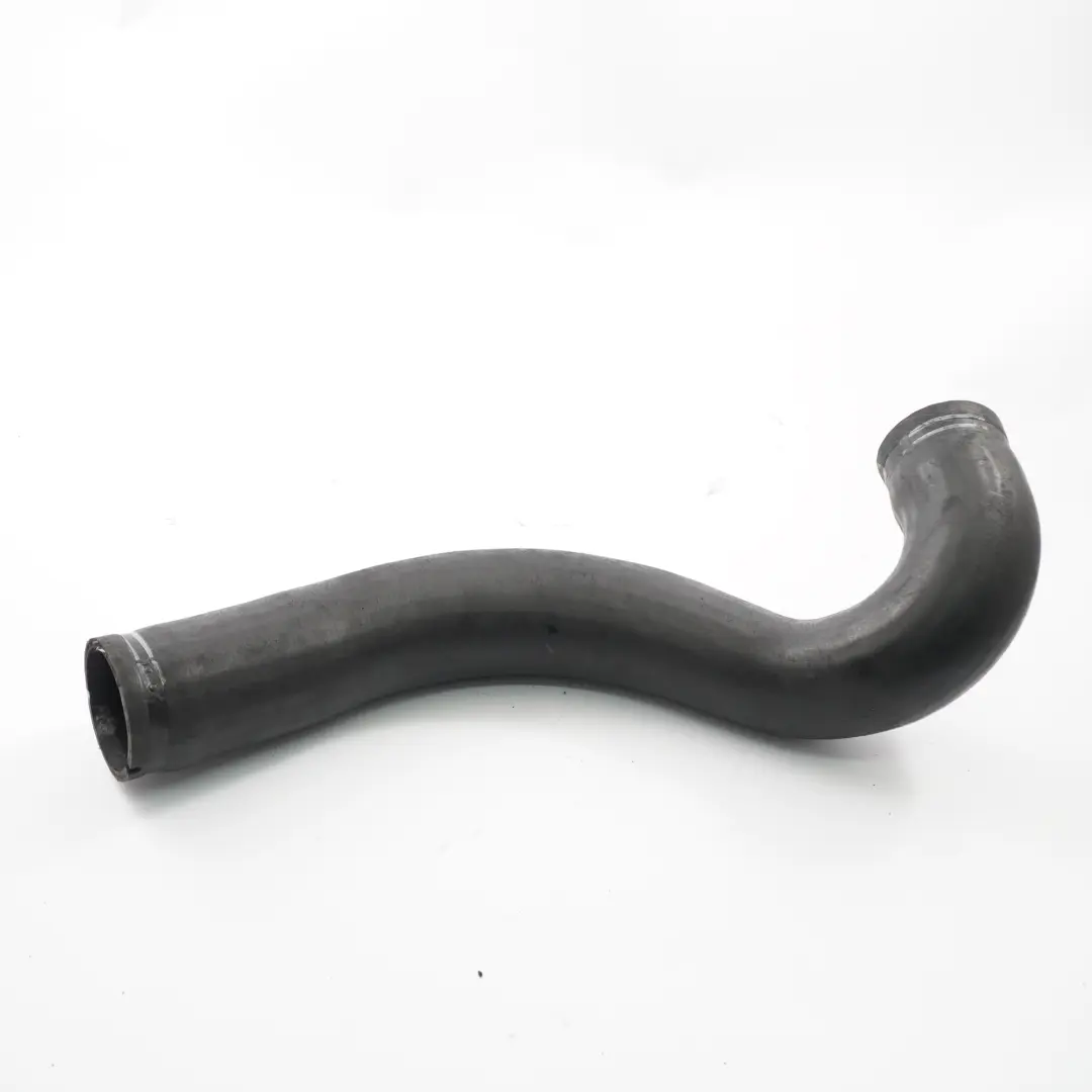 Tubo de admisión aire Tubo del intercooler del acelerador para Iveco Daily con número de pieza 504300627 Iveco Daily Tubo de admisión aire Tubo del intercooler del acelerador - SKU 504300627 - Número de pieza 504300627