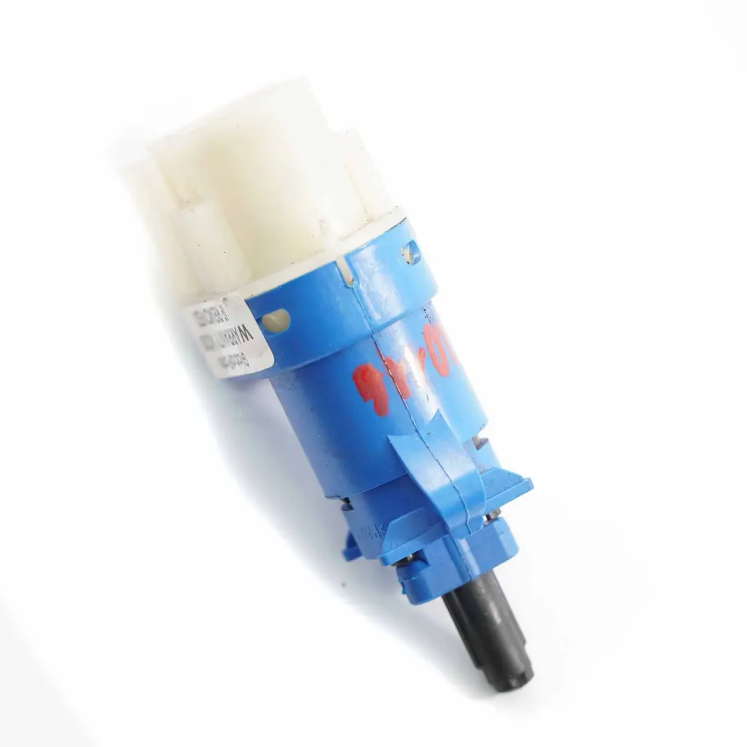 Interrupteur feux stop Fiat Ducato Peugeot Boxer Pédale Parking Stop pour à propos du numéro de pièce 50520116 Interrupteur feux stop Fiat Ducato Peugeot Boxer Pédale Parking Stop - SKU 50520116 - Numéro de pièce 50520116