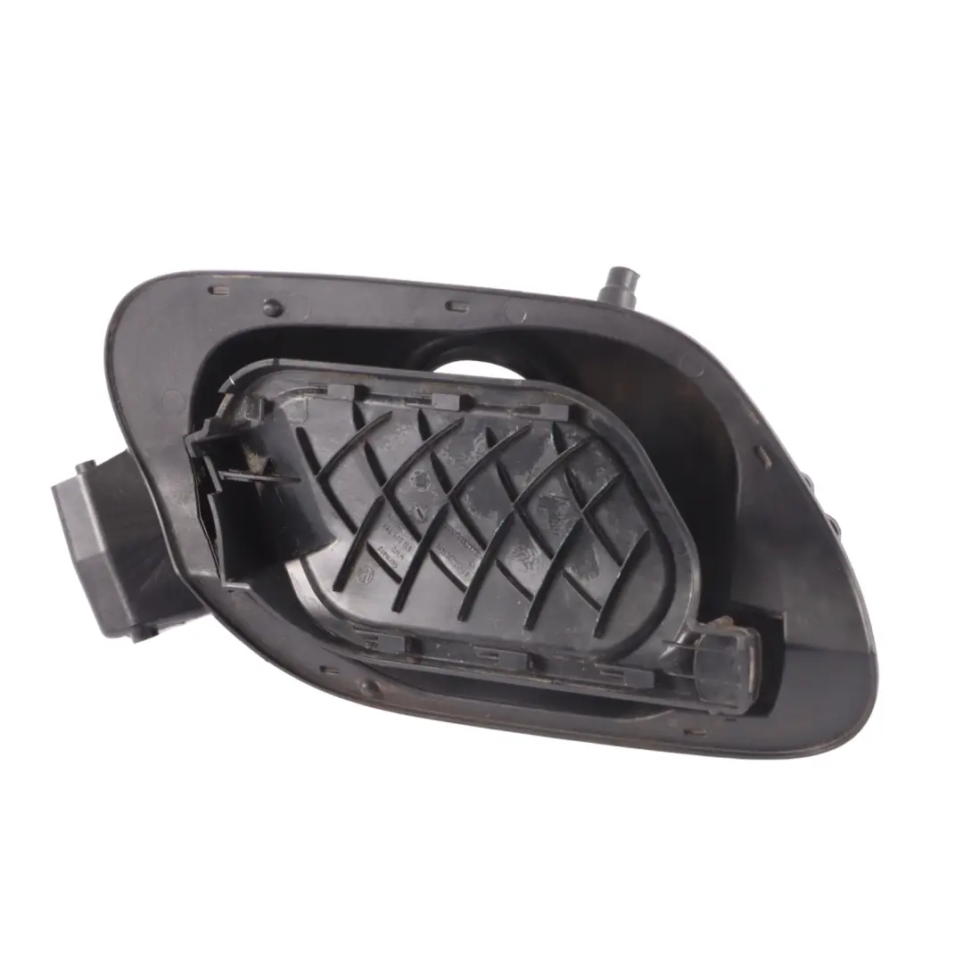 Couvercle trappe remplissage carburant 510809799 pour Volkswagen Golf Sportsvan à propos du numéro de pièce 510809857A Volkswagen Golf Sportsvan Couvercle trappe remplissage carburant 510809799 - SKU 510809857A - Numéro de pièce 510809857A