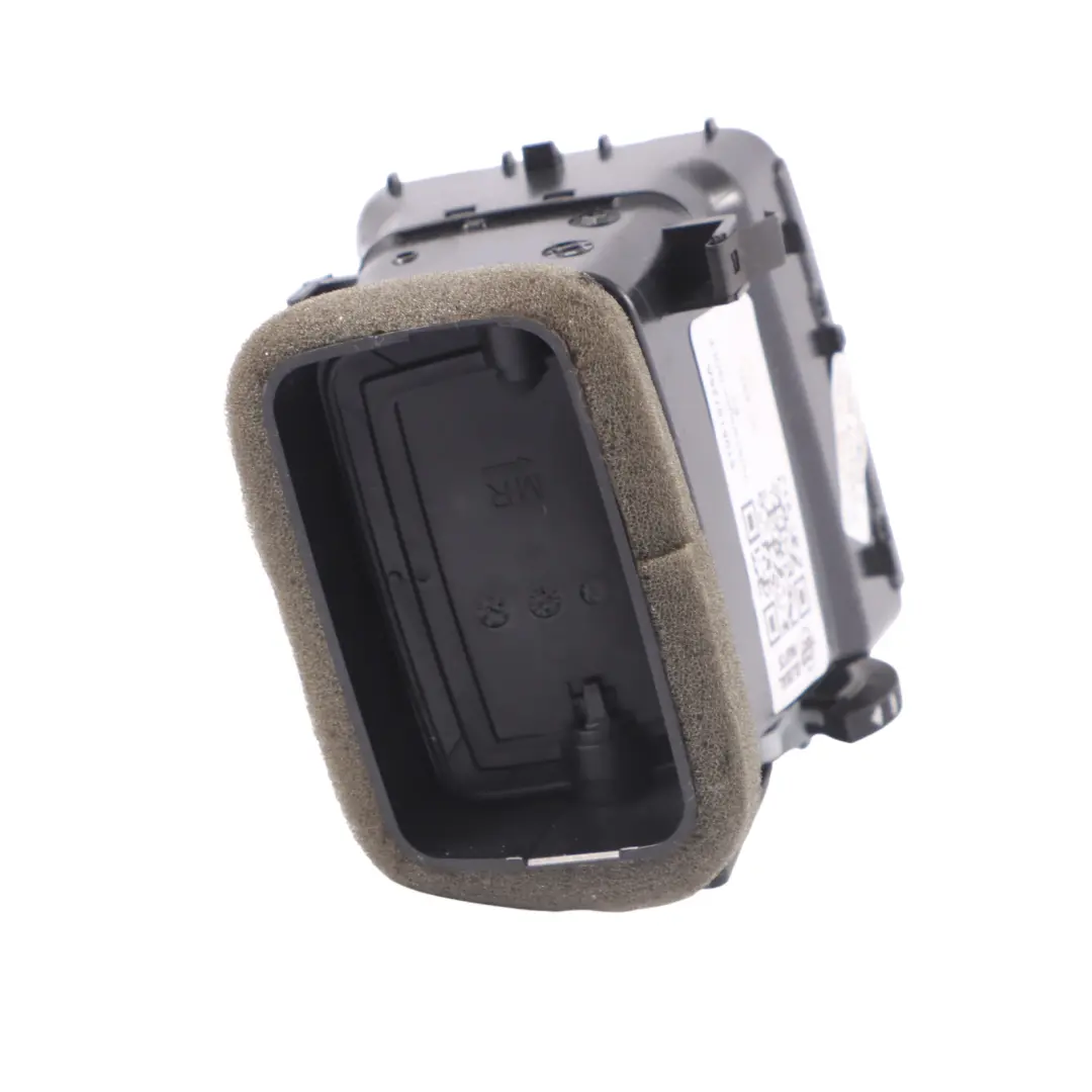 Dashboard Air Vent Right O/S Dash Air Duct to Volkswagen VW Golf SV with Part number 510819728A Volkswagen VW Golf SV Dashboard Air Vent Right O/S Dash Air Duct - SKU 510819728A - Part number 510819728A