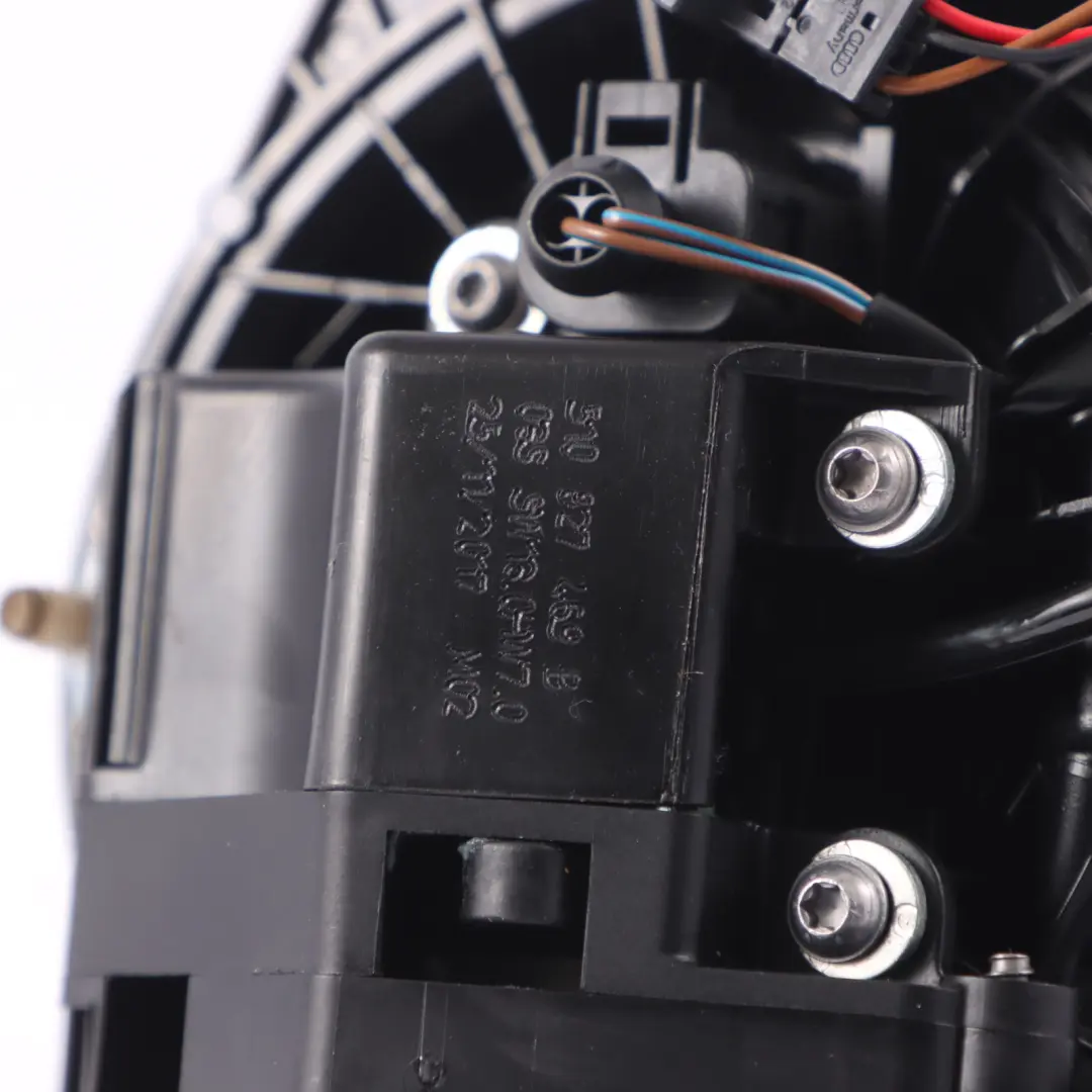 Koffer Raum Deckel öffnen Rückfahr Kamera für Volkswagen Golf Sportsvan mit Teilenummer 510827469R Volkswagen Golf Sportsvan Koffer Raum Deckel öffnen Rückfahr Kamera - SKU 510827469R - Teilenummer 510827469R