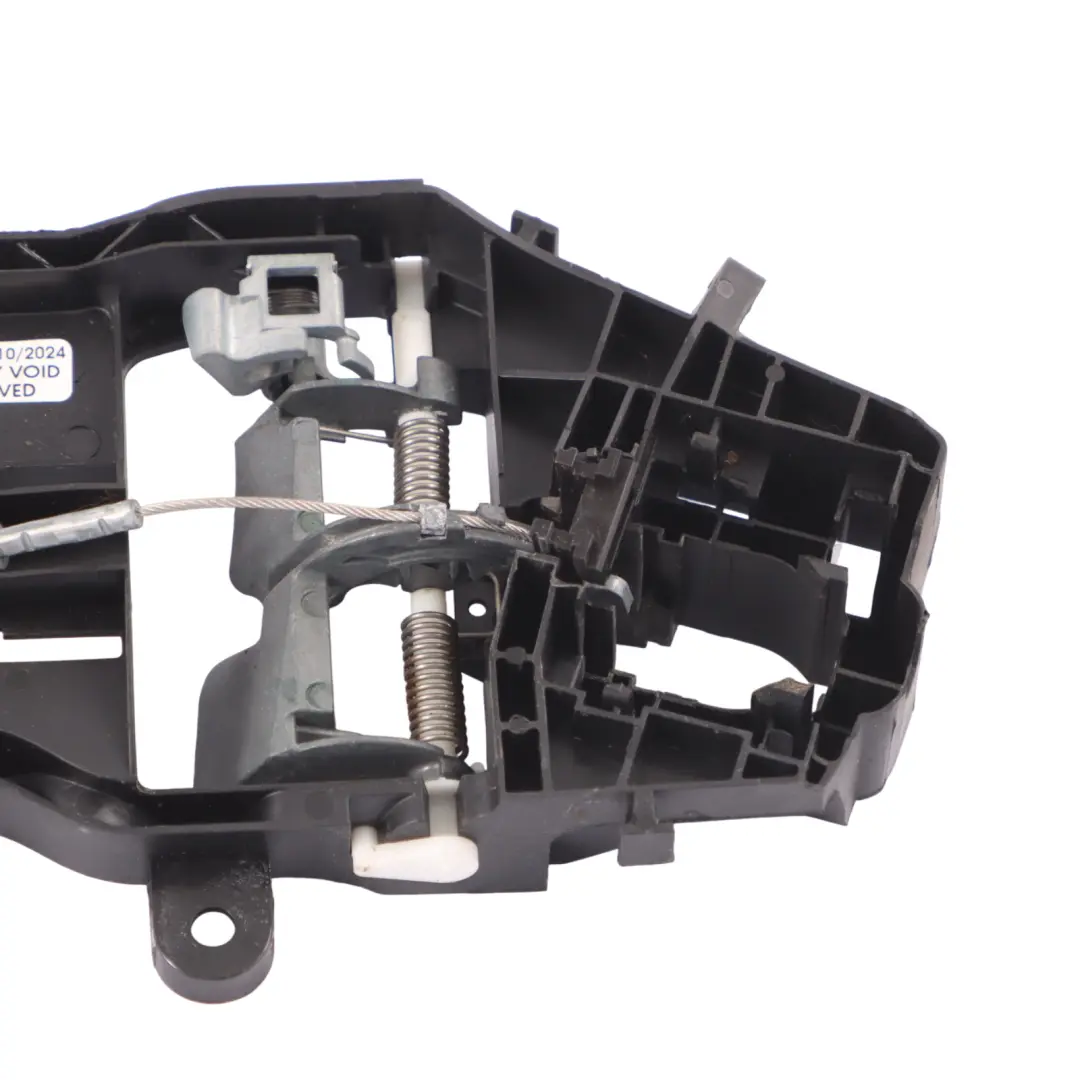 Puerta Exterior Manija Portador Trasero Derecho para Volkswagen Golf SV con número de pieza 510837812H Volkswagen Golf SV Puerta Exterior Manija Portador Trasero Derecho - SKU 510837812H - Número de pieza 510837812H