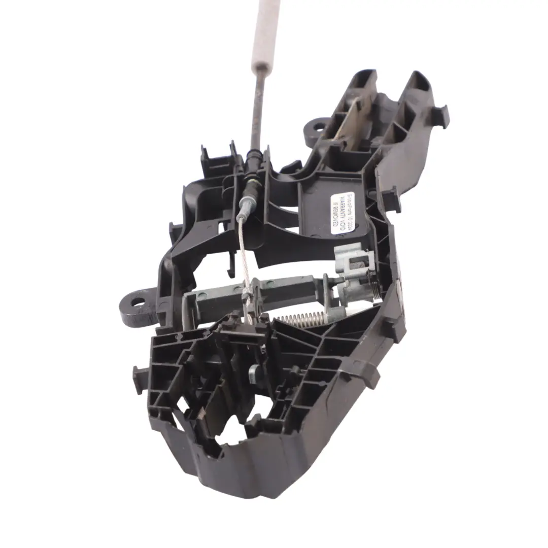 Uchwyt Klamki Zewnętrznej Prawy Tył do Volkswagen Golf Sportsvan o numerze 510837812H Volkswagen Golf Sportsvan Uchwyt Klamki Zewnętrznej Prawy Tył - SKU 510837812H - Numer Części 510837812H