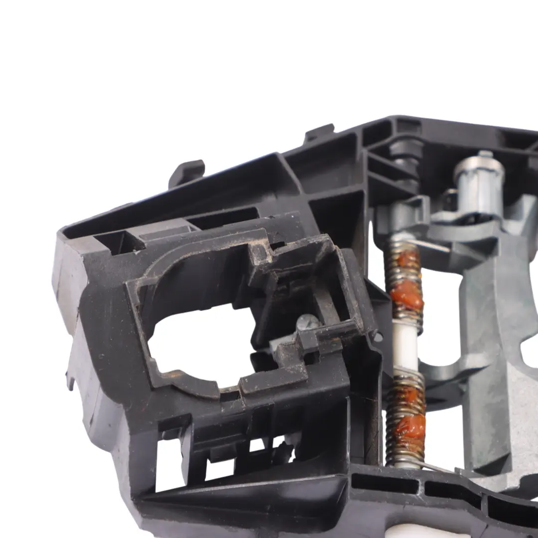 Puerta Exterior Manija Portador Trasero Derecho para Volkswagen Golf SV con número de pieza 510837812H Volkswagen Golf SV Puerta Exterior Manija Portador Trasero Derecho - SKU 510837812H - Número de pieza 510837812H