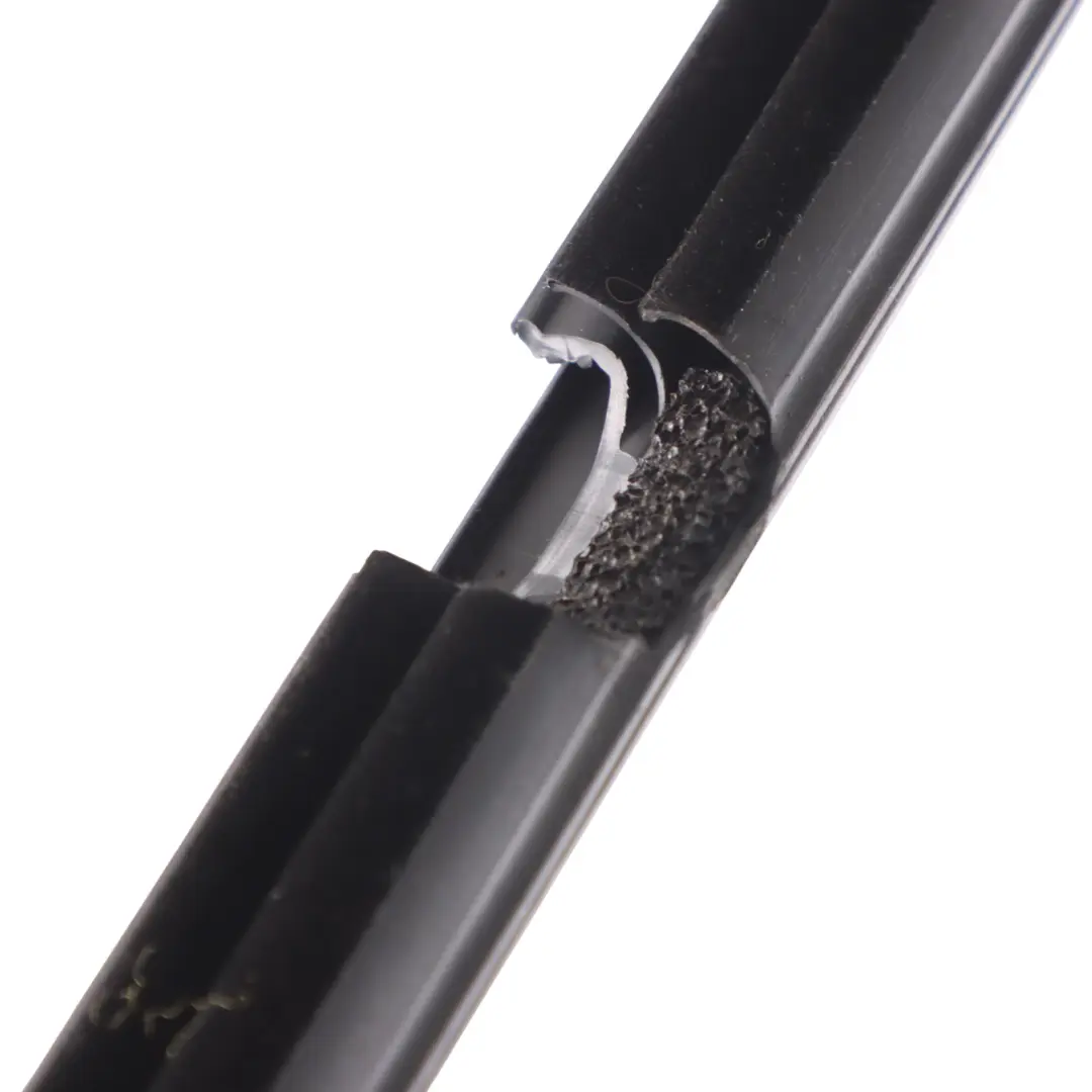 Door Window Seal Strip Rear Left N/S to Volkswagen Golf Sportsvan with Part number 510839479A Volkswagen Golf Sportsvan Door Window Seal Strip Rear Left N/S - SKU 510839479A - Part number 510839479A