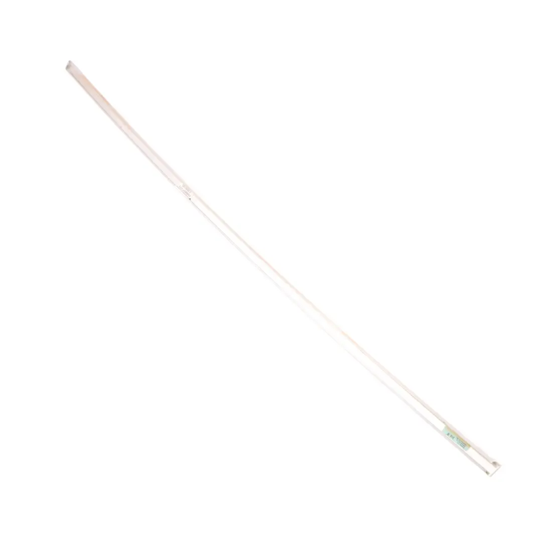 Cache Porte Alu Brillant Arrière Droit 510839542B pour Volkswagen Golf Sportsvan à propos du numéro de pièce 510839542C Volkswagen Golf Sportsvan Cache Porte Alu Brillant Arrière Droit 510839542B - SKU 510839542C - Numéro de pièce 510839542C