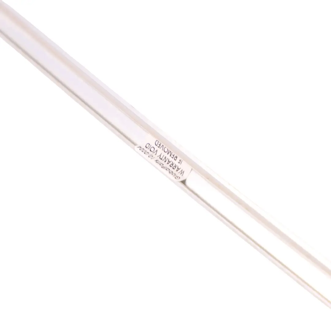 Cache Porte Alu Brillant Arrière Droit 510839542B pour Volkswagen Golf Sportsvan à propos du numéro de pièce 510839542C Volkswagen Golf Sportsvan Cache Porte Alu Brillant Arrière Droit 510839542B - SKU 510839542C - Numéro de pièce 510839542C