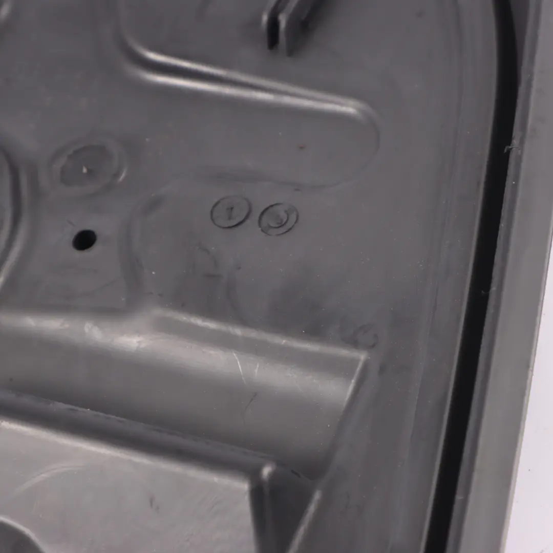 Plaque recouvrement porte arrière gauche pour Volkswagen Golf Sportsvan à propos du numéro de pièce 510839915B Volkswagen Golf Sportsvan Plaque recouvrement porte arrière gauche - SKU 510839915B - Numéro de pièce 510839915B