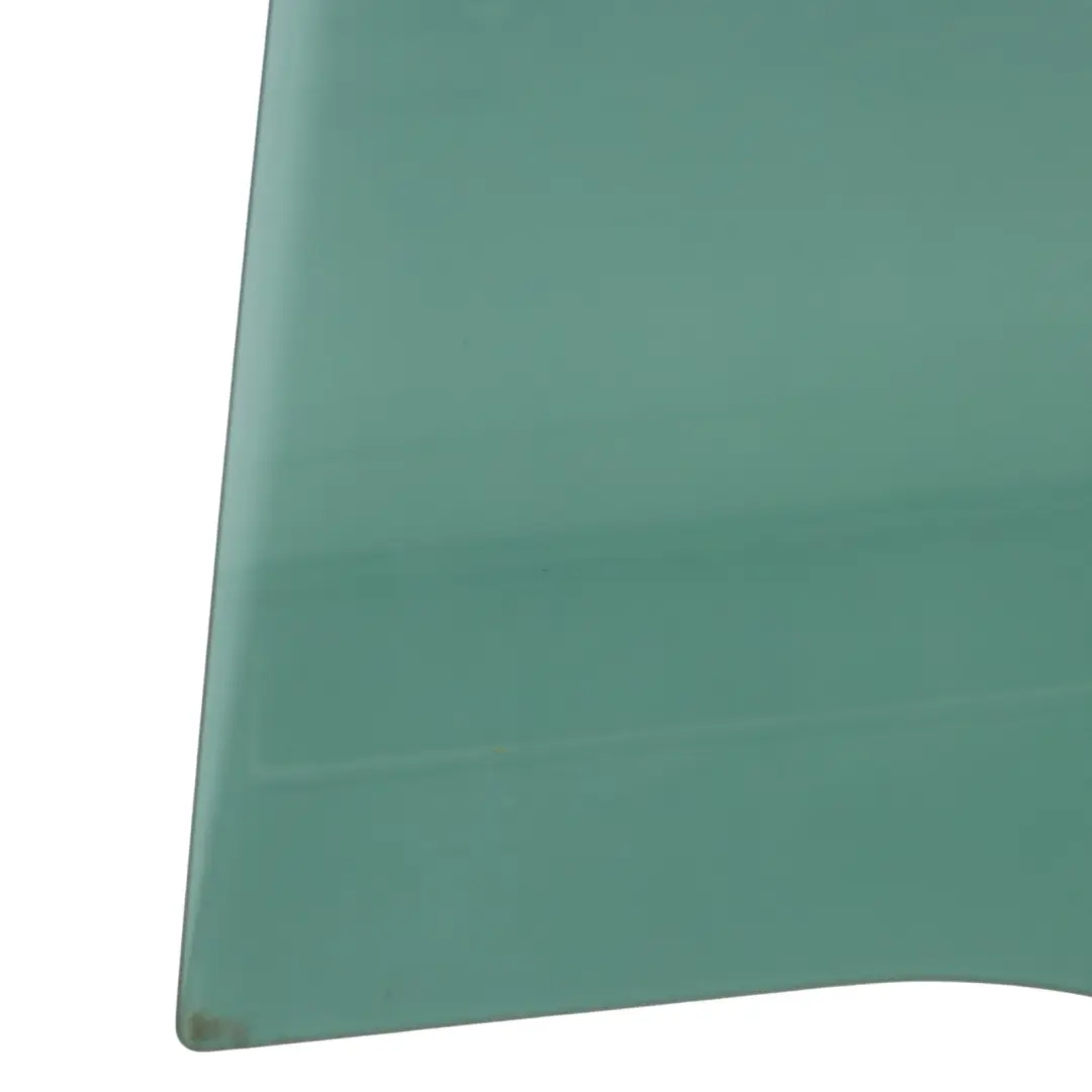 Vitre Porte Teintée Arrière Gauche pour Volkswagen Golf Sportsvan à propos du numéro de pièce 510845025C Volkswagen Golf Sportsvan Vitre Porte Teintée Arrière Gauche - SKU 510845025C - Numéro de pièce 510845025C