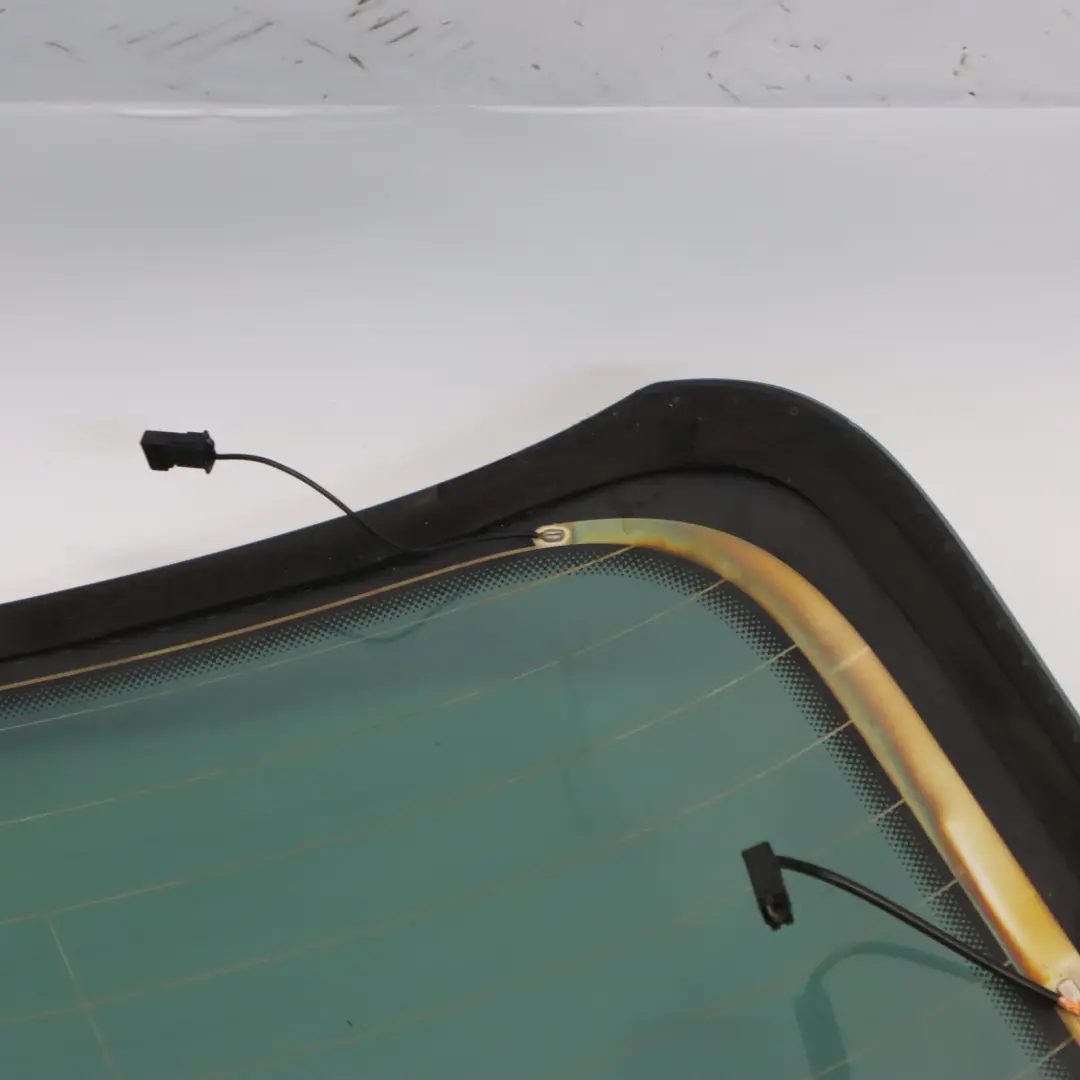 Tail Rear Window Glass Heated Tinted to VW Volkswagen Golf Sportsvan with Part number 510845051G VW Volkswagen Golf Sportsvan Tail Rear Window Glass Heated Tinted - SKU 510845051G - Part number 510845051G