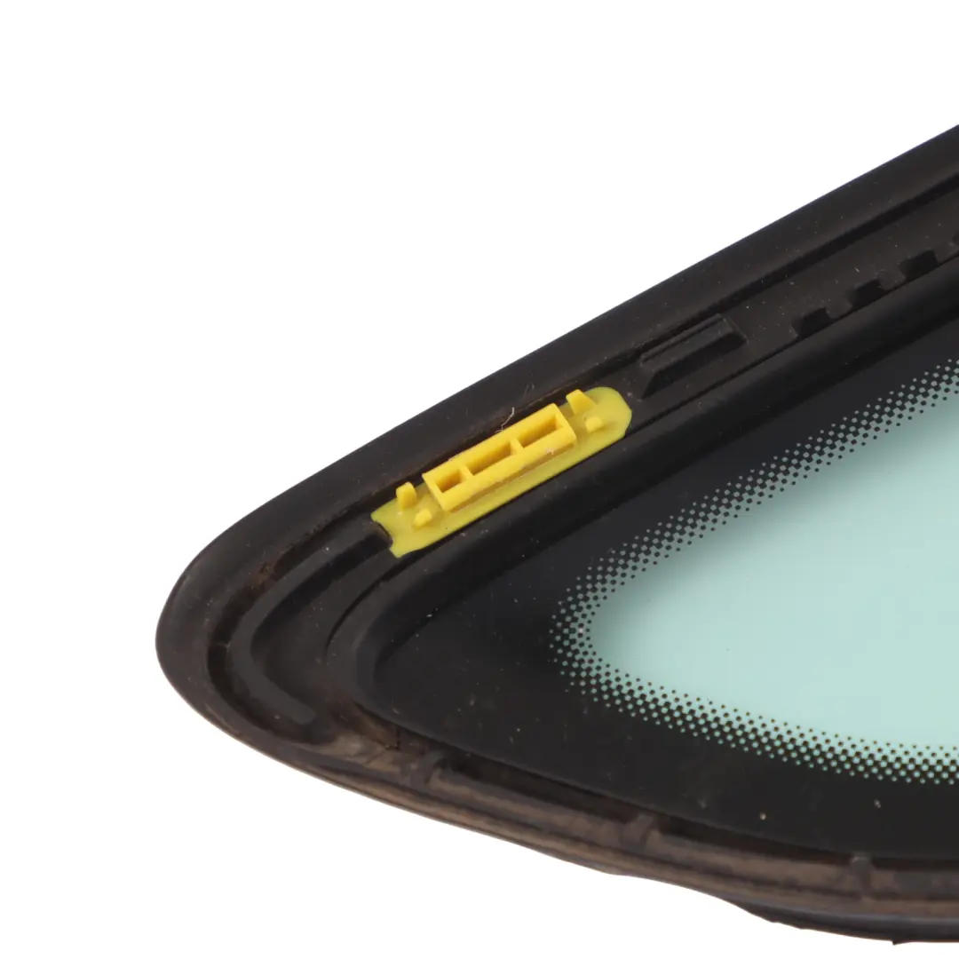 Seitenscheibe vorne links festes Dreiecksglas AS2 für Volkswagen VW Golf SV mit Teilenummer 510845411T Volkswagen VW Golf SV Seitenscheibe vorne links festes Dreiecksglas AS2 - SKU 510845411T - Teilenummer 510845411T