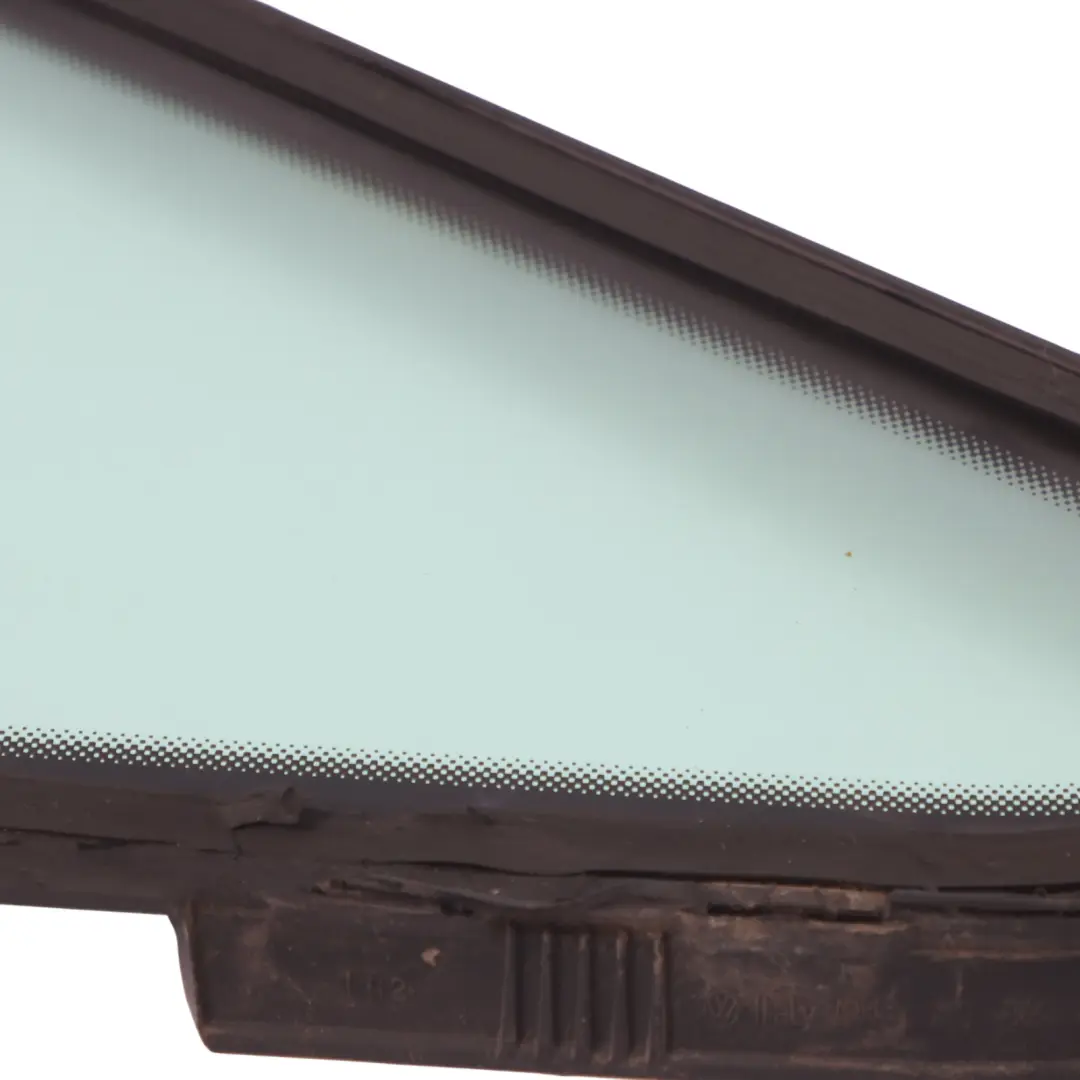 Volkswagen VW Golf SV Fenêtre Latérale Avant Gauche Fixe Triangle Verre AS2 - SKU 510845411T - Numéro de pièce 510845411T