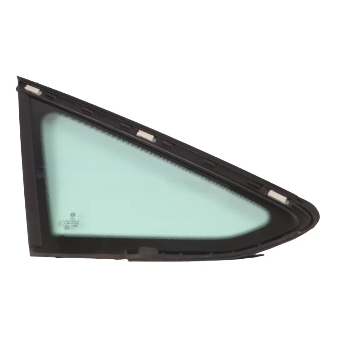 Ventana Lateral Delantera Derecha Cristal Triangular AS2 para Volkswagen VW Golf SV con número de pieza 510845412T Volkswagen VW Golf SV Ventana Lateral Delantera Derecha Cristal Triangular AS2 - SKU 510845412T - Número de pieza 510845412T