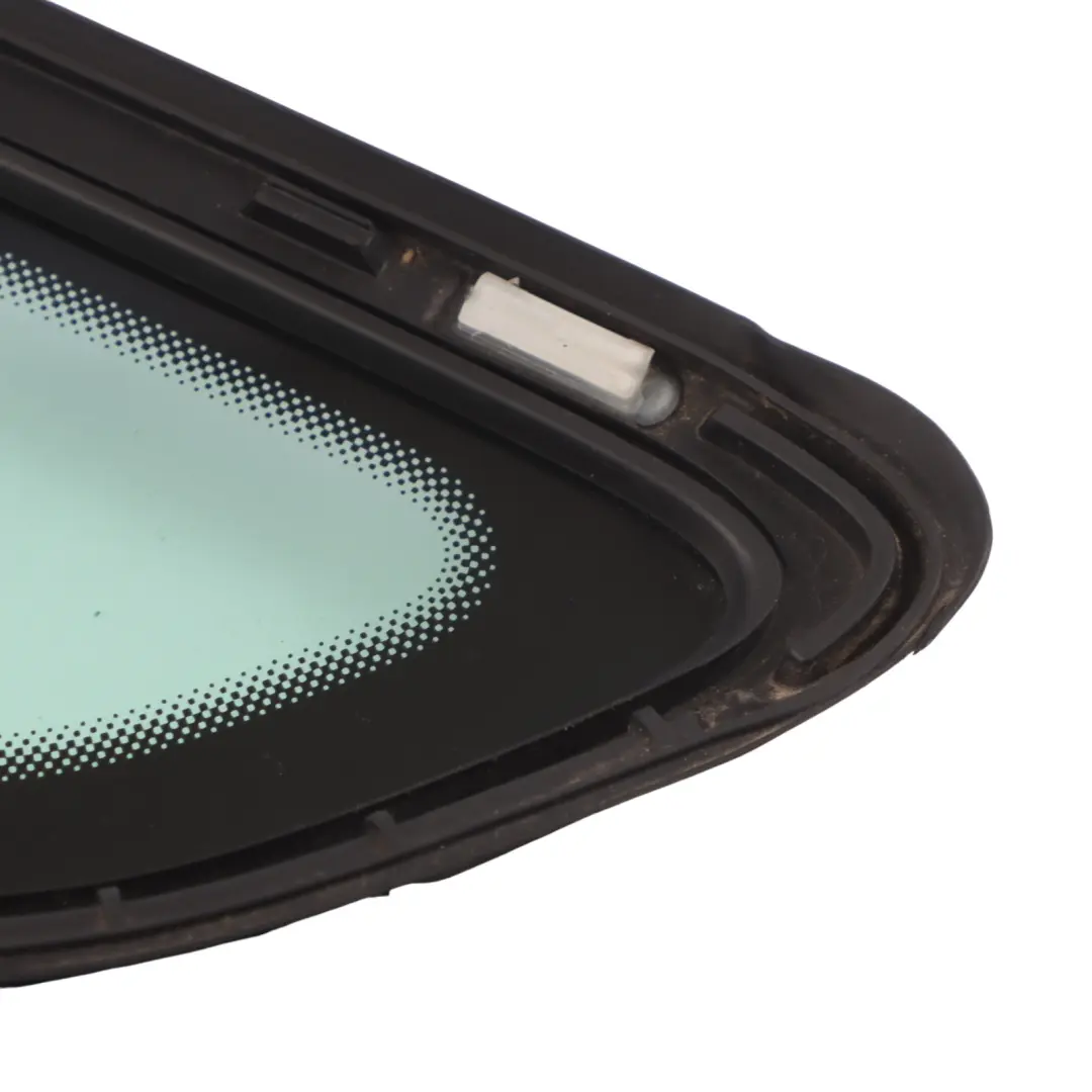 Seitenfenster vorne rechts festes Dreiecksglas AS2 für Volkswagen VW Golf SV mit Teilenummer 510845412T Volkswagen VW Golf SV Seitenfenster vorne rechts festes Dreiecksglas AS2 - SKU 510845412T - Teilenummer 510845412T