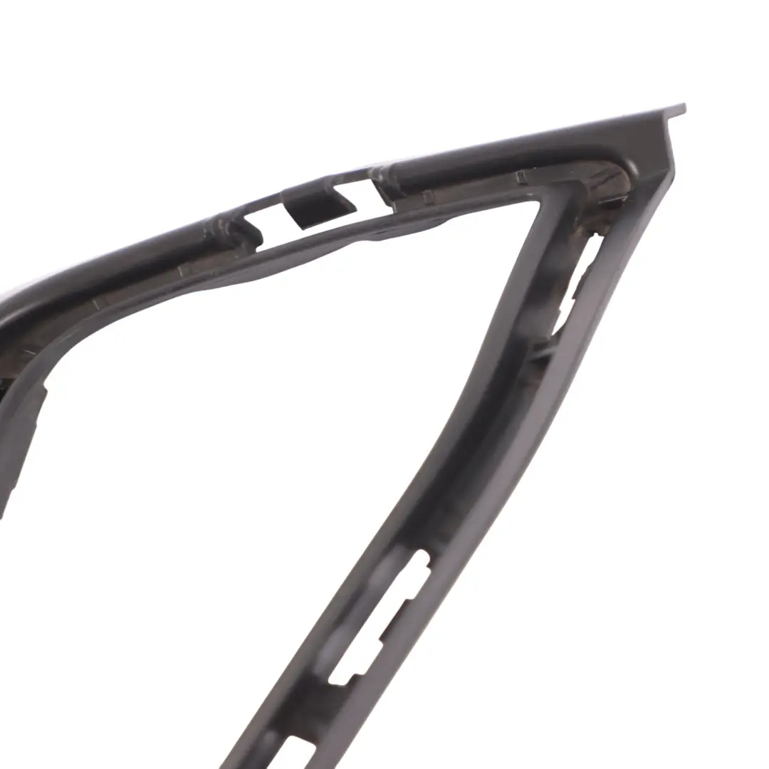 Osłona Lampy Przeciwmgielnej Zderzaka Prawa do Volkswagen Golf SV o numerze 510853212E Volkswagen Golf SV Osłona Lampy Przeciwmgielnej Zderzaka Prawa - SKU 510853212E - Numer Części 510853212E