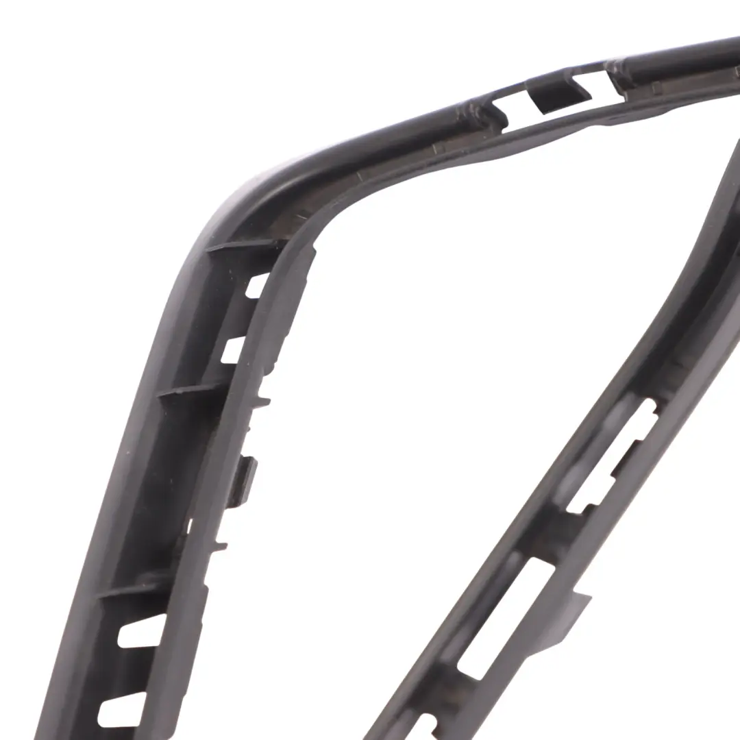 Nebelscheinwerfer Stoßstange Abdeckung Rechts für Volkswagen VW Golf SV mit Teilenummer 510853212E Volkswagen VW Golf SV Nebelscheinwerfer Stoßstange Abdeckung Rechts - SKU 510853212E - Teilenummer 510853212E