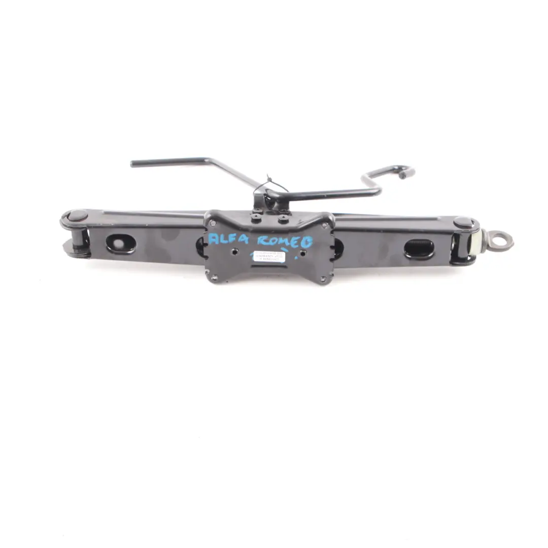 Fiat Nuova Croma Alfa Romeo 159 Emergency Tool Car Lifting Spare Jack - SKU 51776309 - Part number 51776309