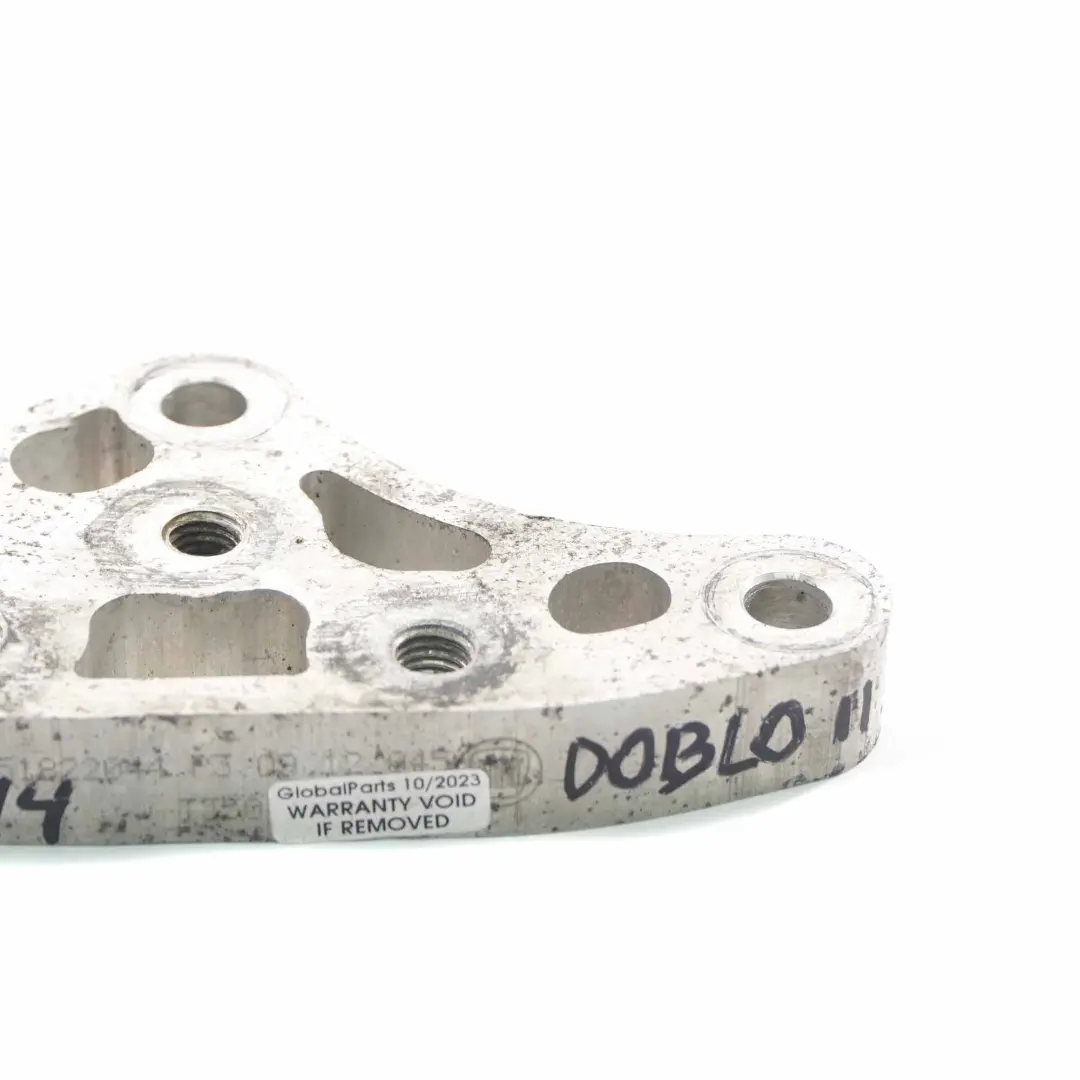 Wspornik Łapa Skrzyni Biegów do Fiat Doblo o numerze 51822044 Fiat Doblo Wspornik Łapa Skrzyni Biegów - SKU 51822044 - Numer Części 51822044