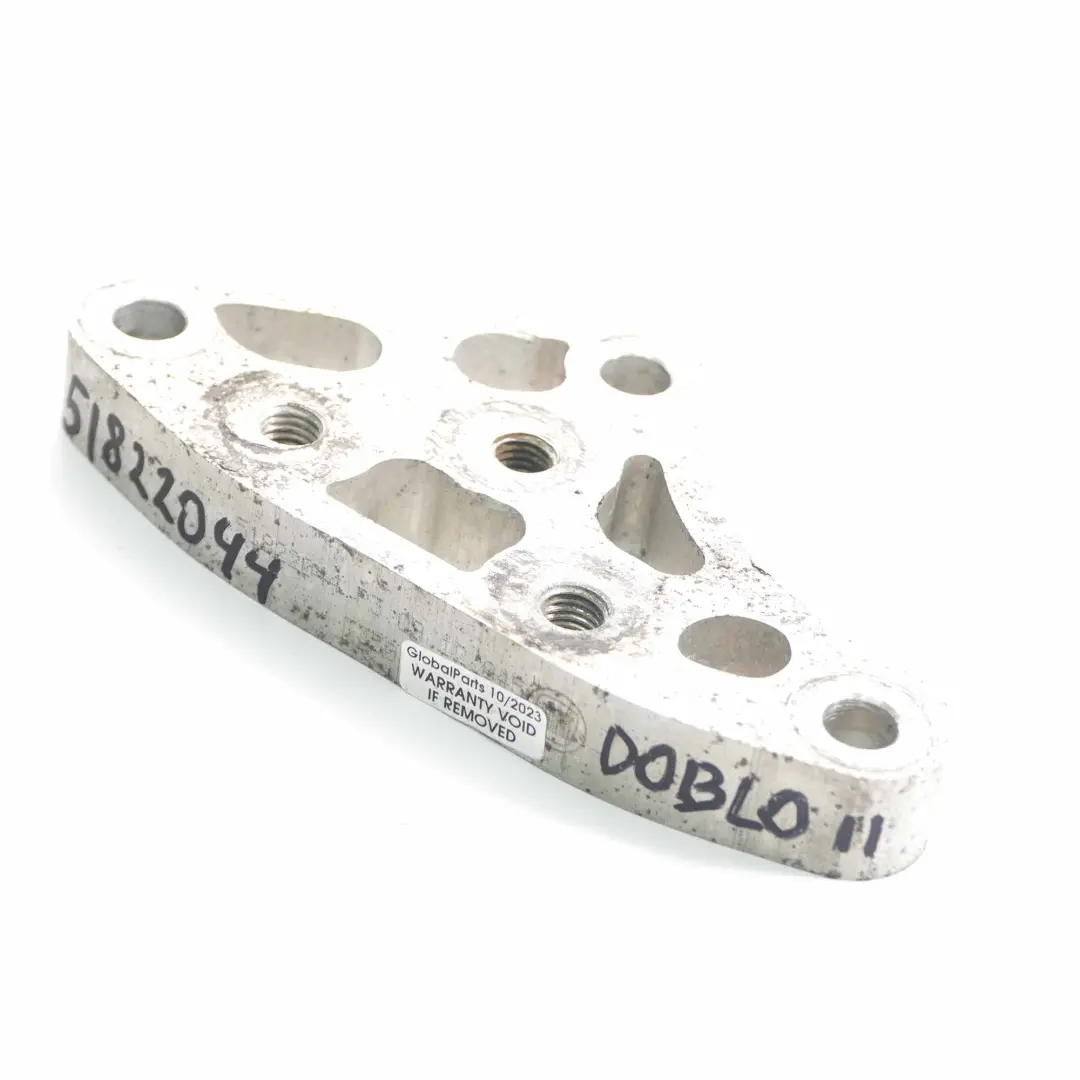 Wspornik Łapa Skrzyni Biegów do Fiat Doblo o numerze 51822044 Fiat Doblo Wspornik Łapa Skrzyni Biegów - SKU 51822044 - Numer Części 51822044