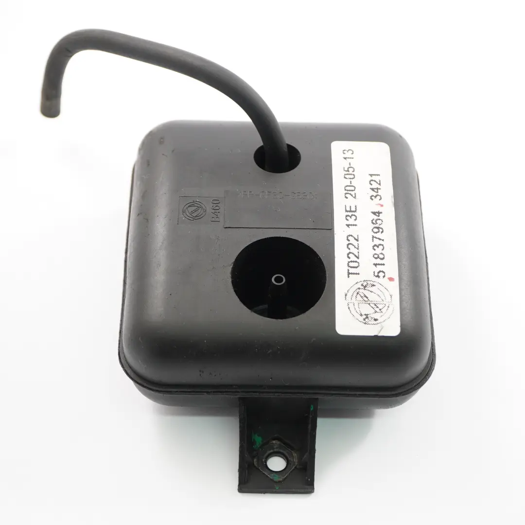 Vacuum Tank Diesel Vacuum Reservoir Container to Opel Combo 1.3 CDTi with Part number 51837964 Opel Combo 1.3 CDTi Vacuum Tank Diesel Vacuum Reservoir Container - SKU 51837964 - Part number 51837964