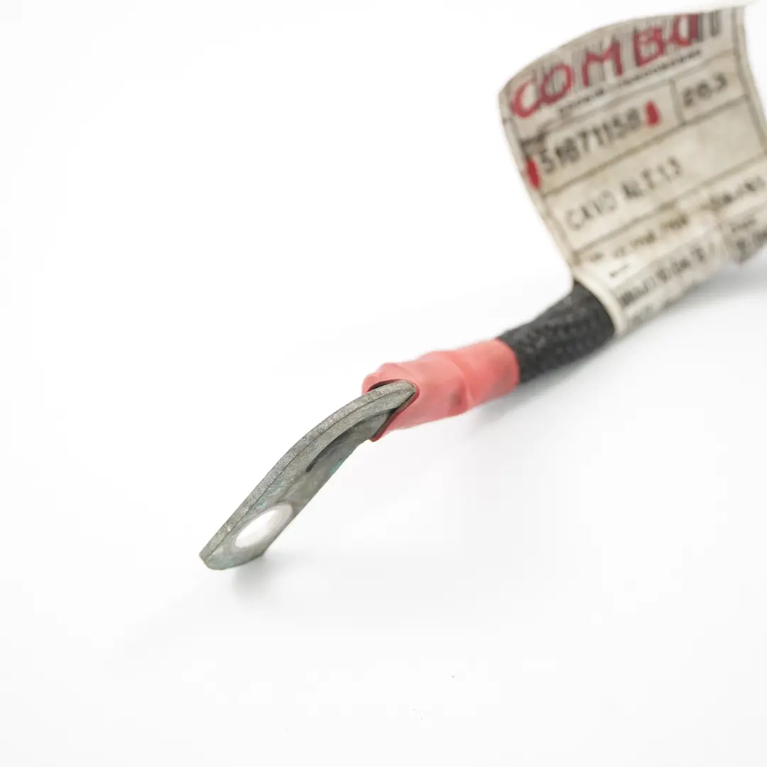 Câble positif de la batterie Fil de connexion pour Opel Combo Fiat Doblo à propos du numéro de pièce 51871158 Opel Combo Fiat Doblo Câble positif de la batterie Fil de connexion - SKU 51871158 - Numéro de pièce 51871158