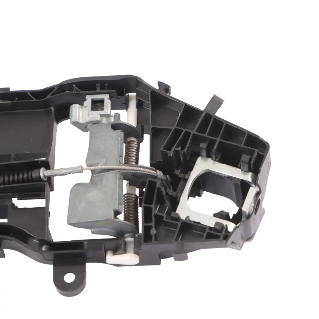 Soporte Manija Puerta Delantera Derecha para Volkswagen Golf Sportsvan con número de pieza 518837812H Volkswagen Golf Sportsvan Soporte Manija Puerta Delantera Derecha - SKU RHD-518837812H - Número de pieza 518837812H