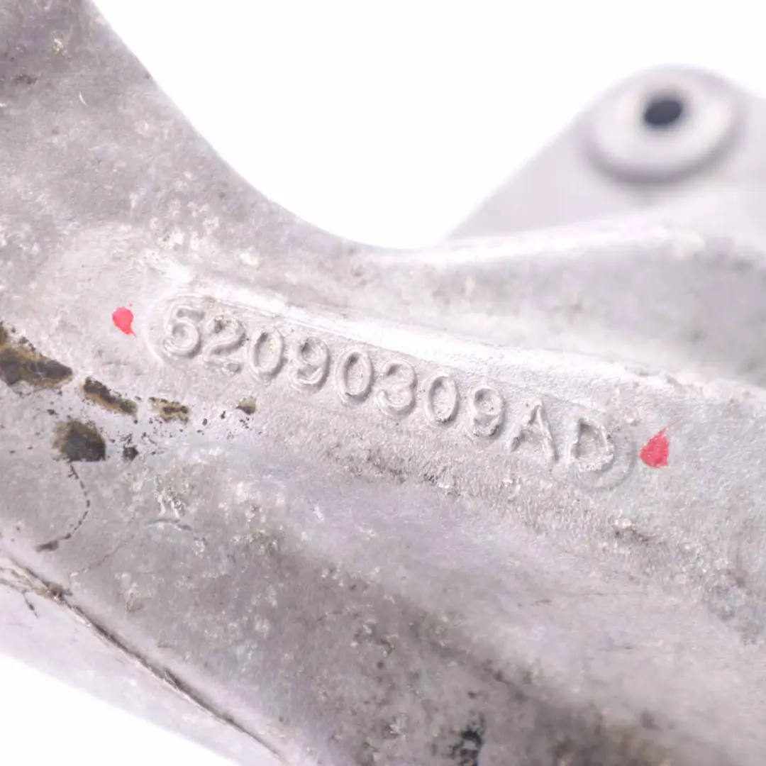 Łapa Silnika Lewa do Chrysler Grand Voyager o numerze 52090309AD Chrysler Grand Voyager Łapa Silnika Lewa - SKU 52090309AD - Numer Części 52090309AD