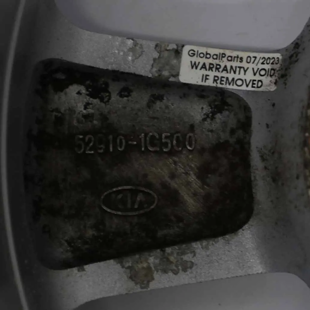 Llanta de aleación Kia Ceed Rio Silver 14" ET:46 5,5J para con número de pieza 52910-1G500 Llanta de aleación Kia Ceed Rio Silver 14" ET:46 5,5J - SKU 52910-1G500-1 - Número de pieza 52910-1G500