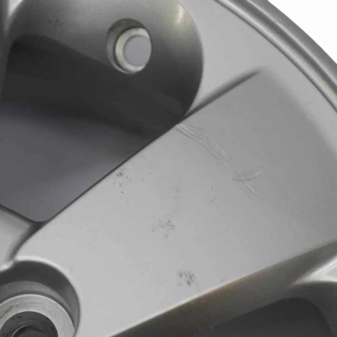 Llanta de aleación Kia Ceed Rio Silver 14" ET:46 5,5J para con número de pieza 52910-1G500 Llanta de aleación Kia Ceed Rio Silver 14" ET:46 5,5J - SKU 52910-1G500-1 - Número de pieza 52910-1G500