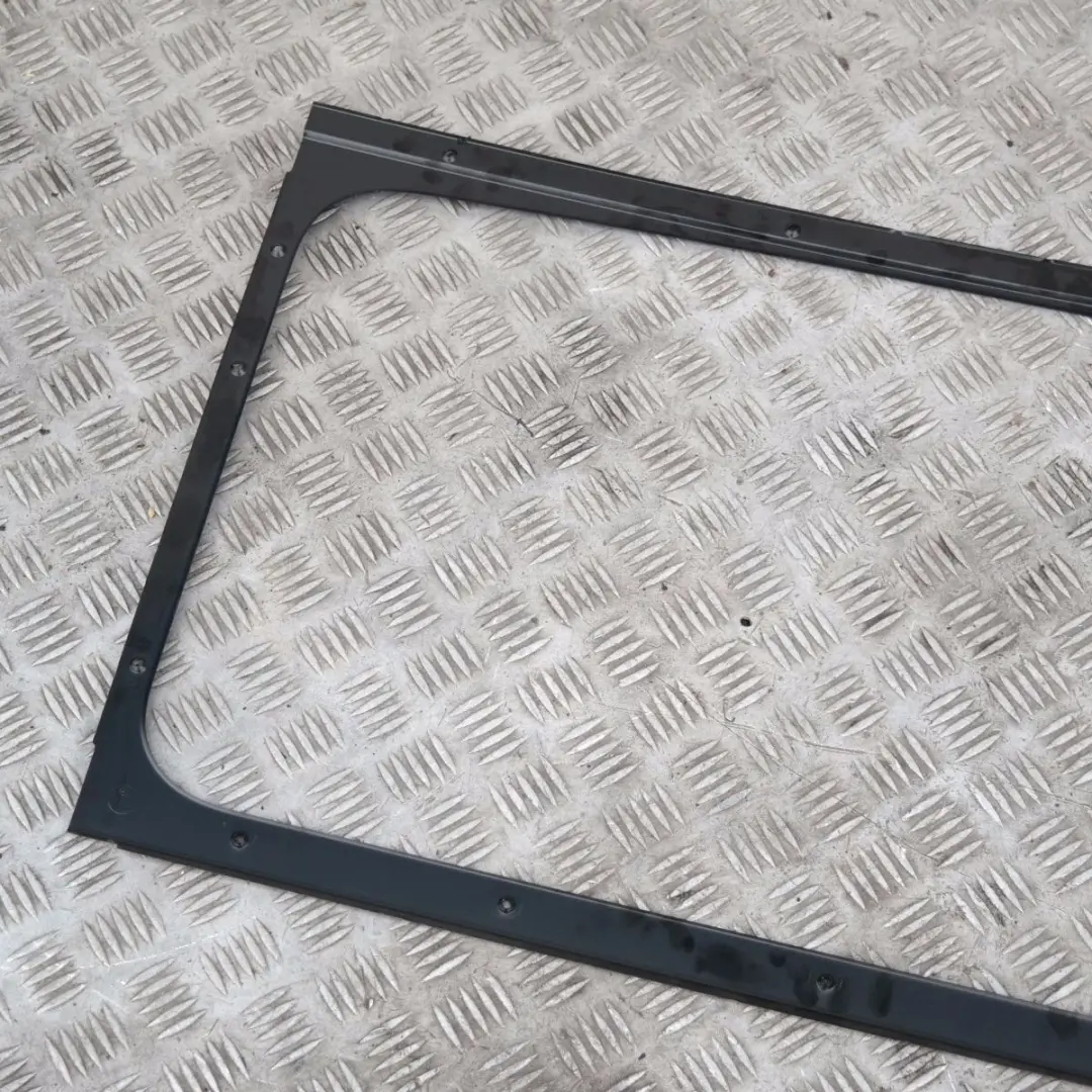 Garniture De Cadre De Toit Ouvrant 7033531 pour BMW E60 X6 E71 E72 à propos du numéro de pièce 54137033531 BMW E60 X6 E71 E72 Garniture De Cadre De Toit Ouvrant 7033531 - SKU 54137033531 - Numéro de pièce 54137033531