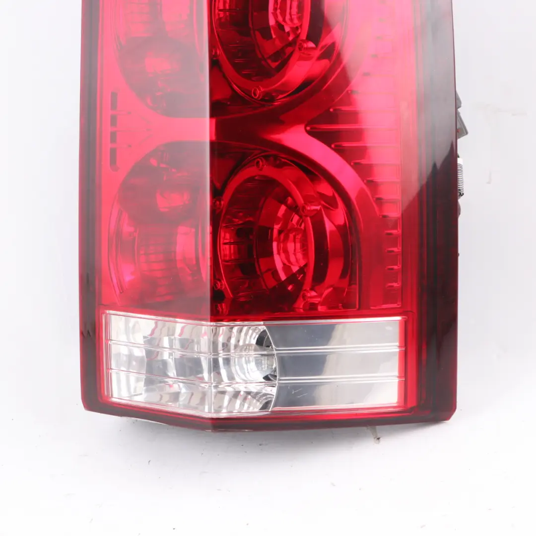 Tail Light Rear Right O/S Lamp Side Panel to Jeep Commander with Part number 55157026AE Jeep Commander Tail Light Rear Right O/S Lamp Side Panel - SKU 55157026AE - Part number 55157026AE
