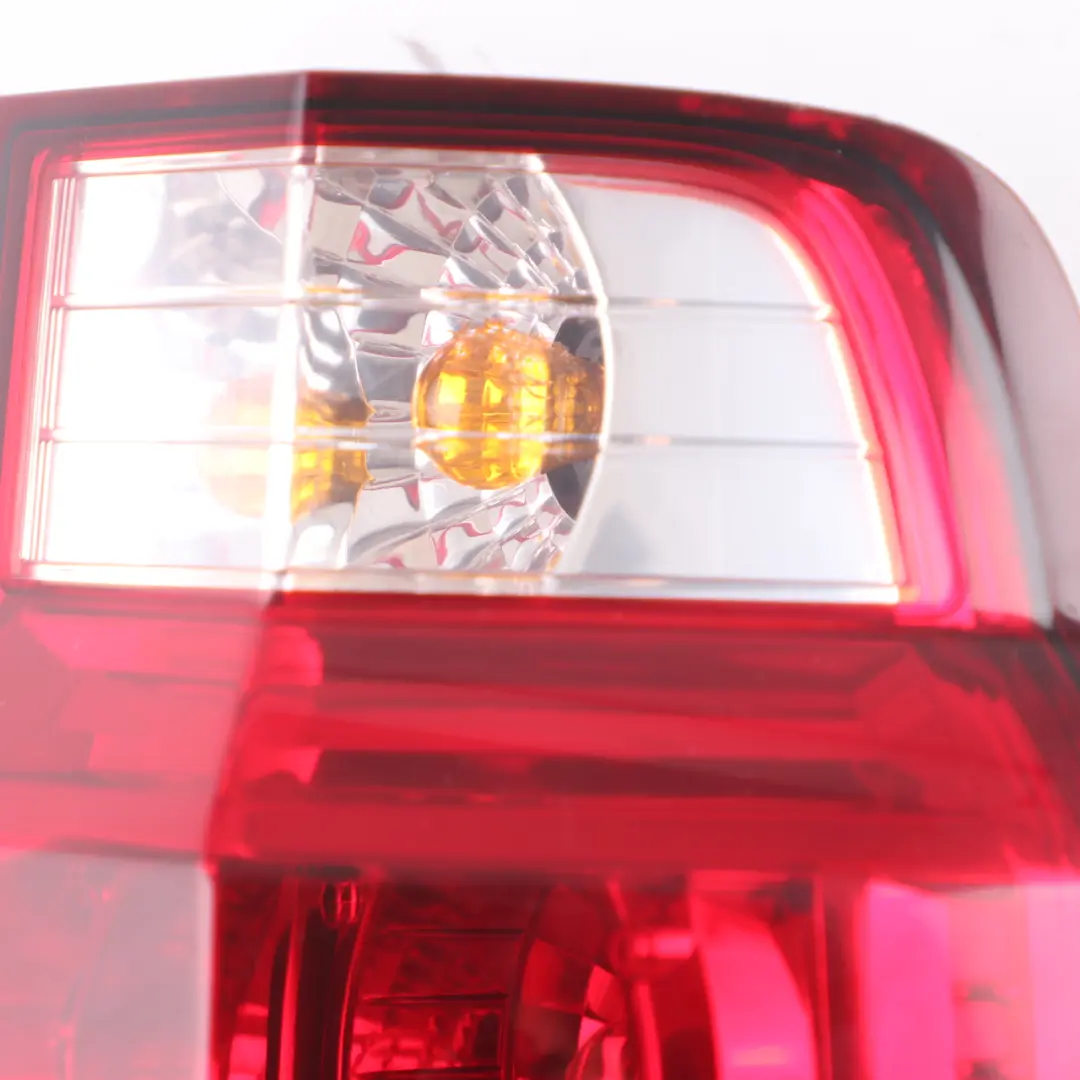 Jeep Commander Tail Light Rear Right O/S Lamp Side Panel - SKU 55157026AE - Part number 55157026AE