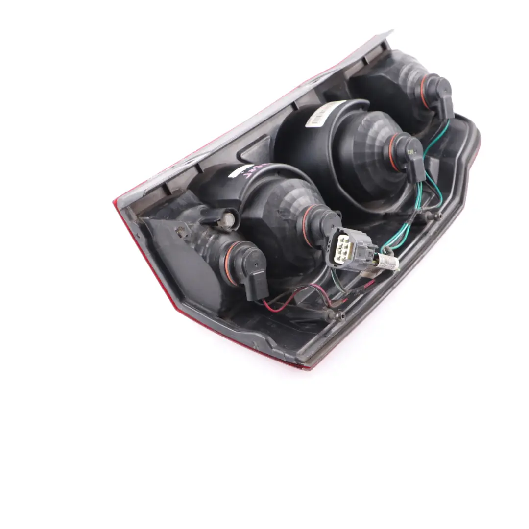 Tail Light Rear Left N/S Lamp Side Panel to Jeep Commander XK with Part number 55157027AF Jeep Commander XK Tail Light Rear Left N/S Lamp Side Panel - SKU 55157027AF - Part number 55157027AF